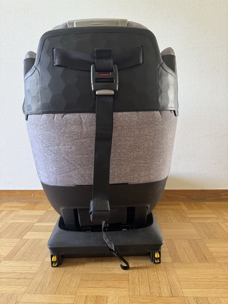 Maxi-Cosi Seggiolini per auto: Maxi-Cosi Titan Pro grey used – Usato da Küsnacht ZH venduto da luizacj 4