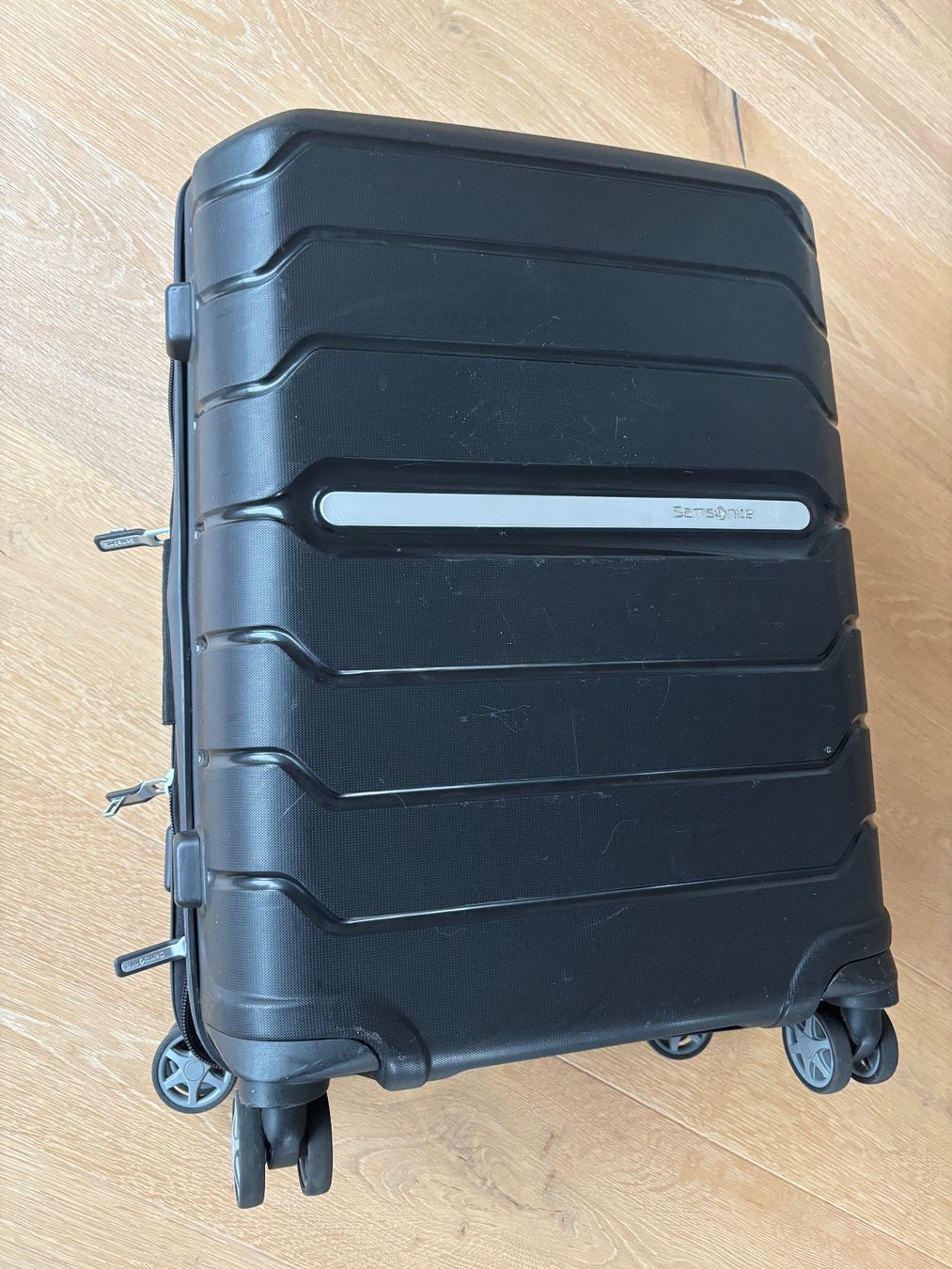 Samsonite Reisekoffer: Samsonite Flux Spinner Koffer 55 – Gebraucht aus Elsau von dba_5rb6 2