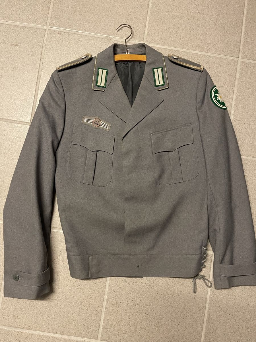 Uniformen: Bundeswehr Uniform – Gebraucht aus Basel von torthum