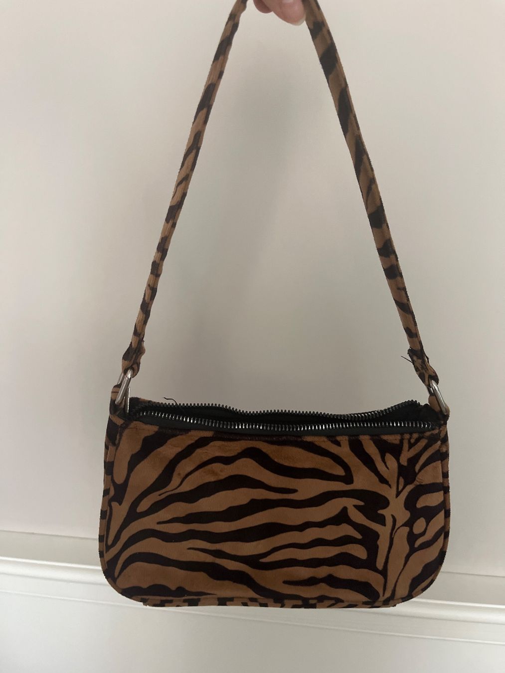 Kindertaschen: Subdued shoulder bag with zipper – Gebraucht aus Rüschlikon von ant_5v7g 4