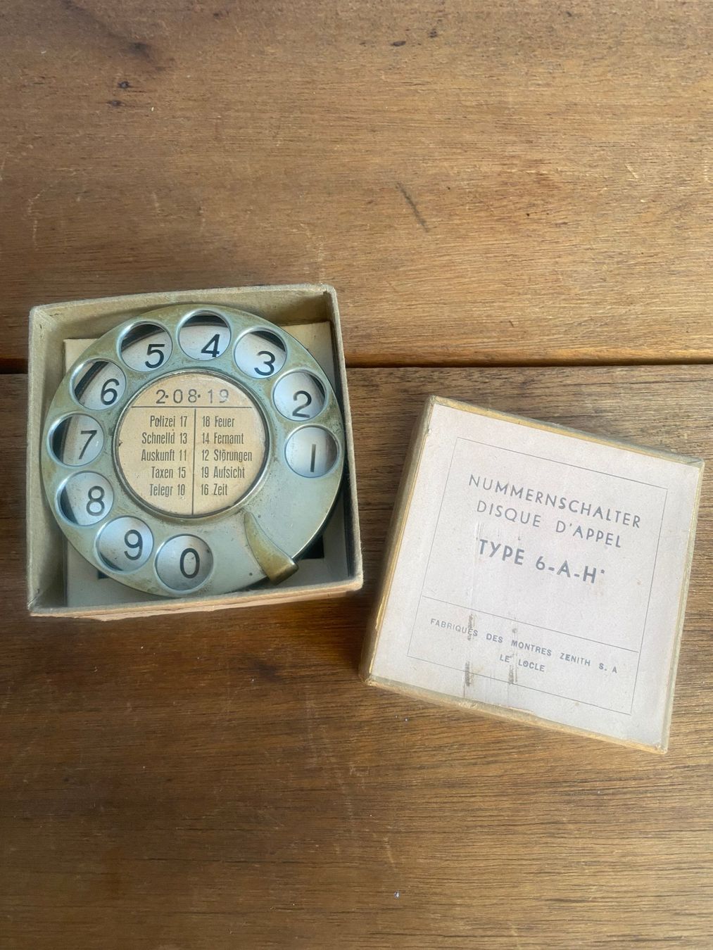 Telefone: Alte Wählscheibe (Nummernschalter) Telefon – Gebraucht aus Möhlin von Glunggi