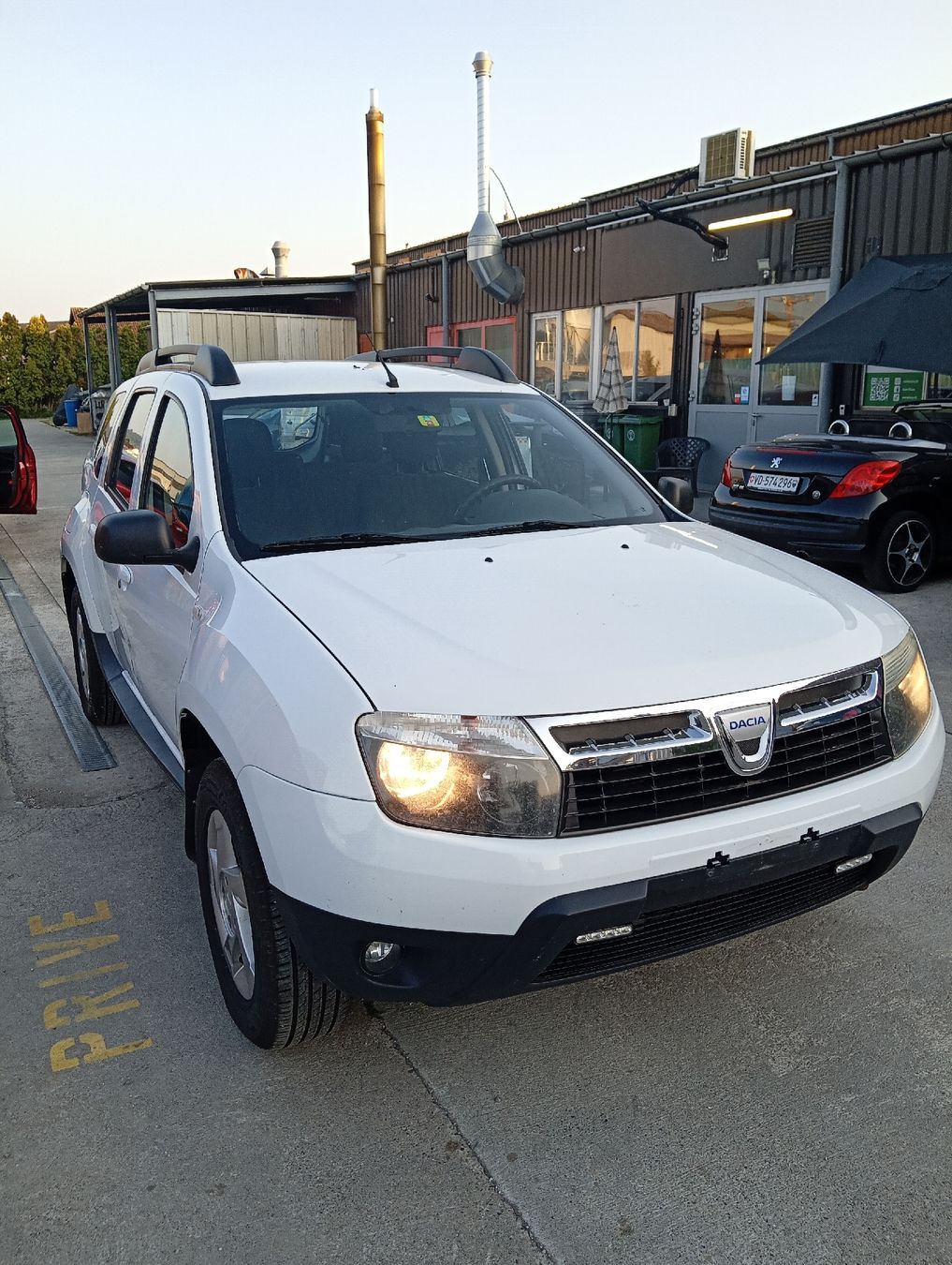 Dacia Automobili: DACIA Duster 1.6 4*4 – Usato da Bern venduto da exp_hm5r