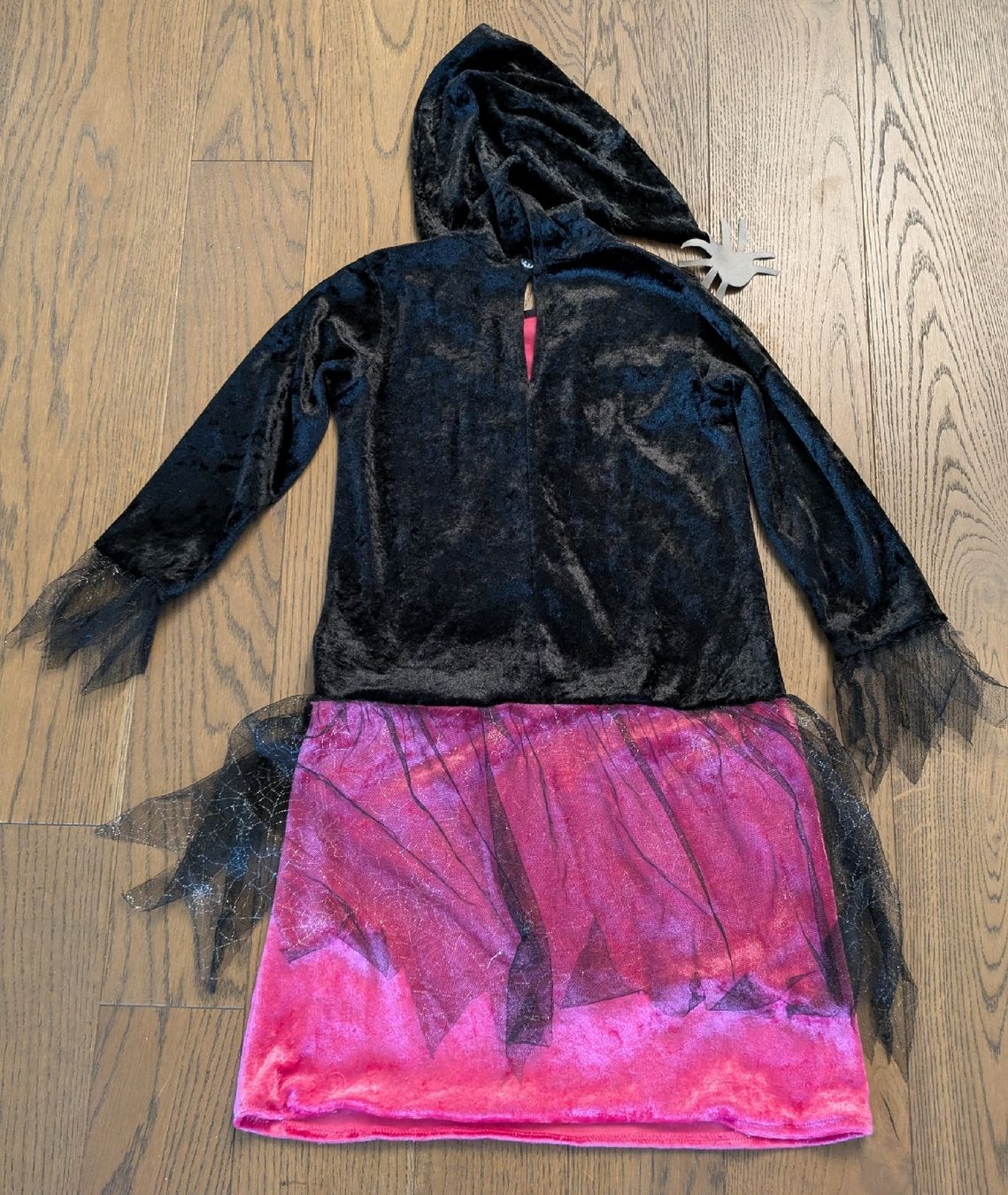 Costumes: Halloweenkostüm Hexe 128 – D'occasion à Zollikofen par zsummi 1