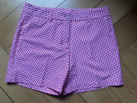 J.Lindeberg Damen Sommer Shorts, Grösse 29/  36 Top
