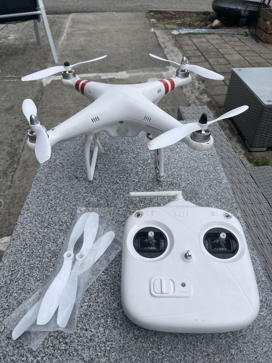 DJI RC Kits de montage: Ab 1Fr: Drohne DJI Flight Control – Défectueux à Oberkirch LU par zih_76qm