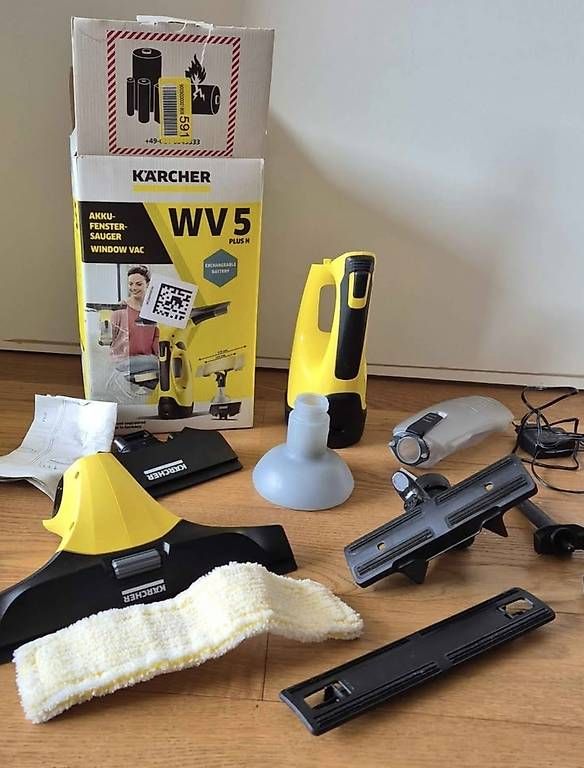 Sonstiges für Haushalt & Wohnen: Kärcher Fensterreiniger – Gebraucht aus Gockhausen von log_vhm2 1