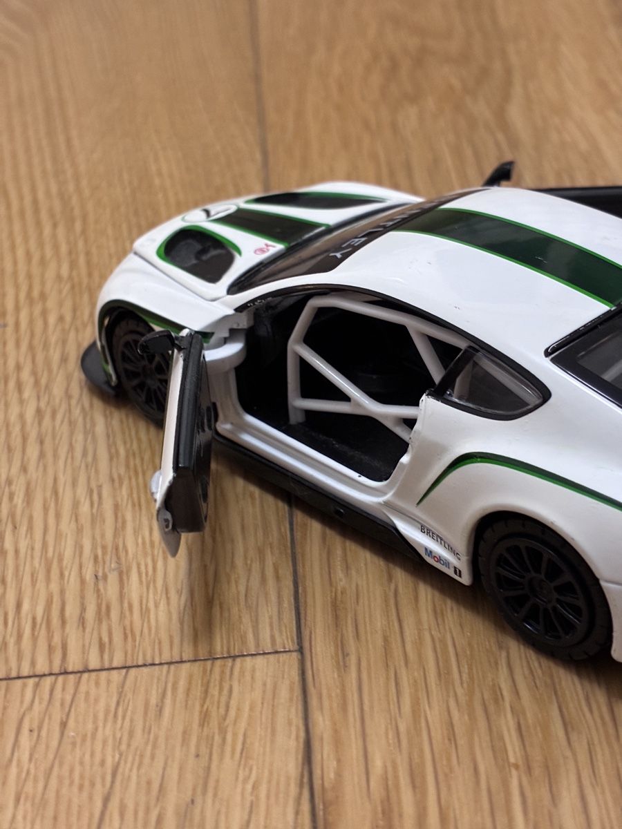 Bentley Modellini d'auto: Bentley Continental GT3 1:32 – Usato da Montagnola venduto da ciain67 5