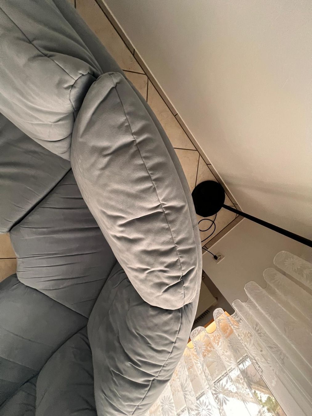 Divani: - Ecksofa blau - – Usato da Wittinsburg venduto da porsche59 2