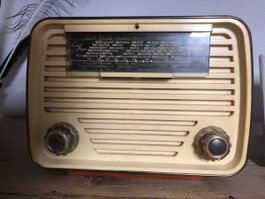 Antikes Luxor Radio