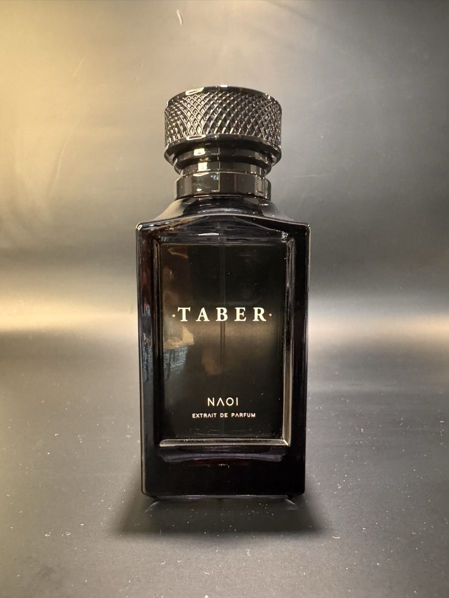 Parfums & Eau de Toilette: Taber | Naoi – Neuf (Voir description) à Cham par van_x2kn