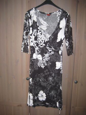 DIVERSI Wunderschönes Kleid Größe 36!