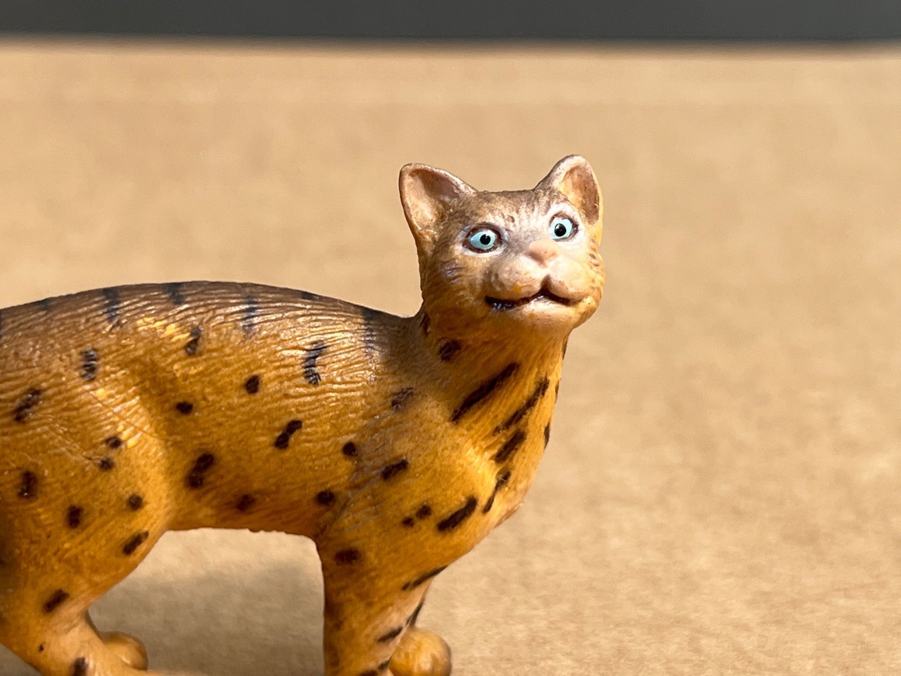 Schleich Statuette: Schleich 16654 Bengal Katze Bengalkatze – Usato da Ennetbaden venduto da mapa05 1