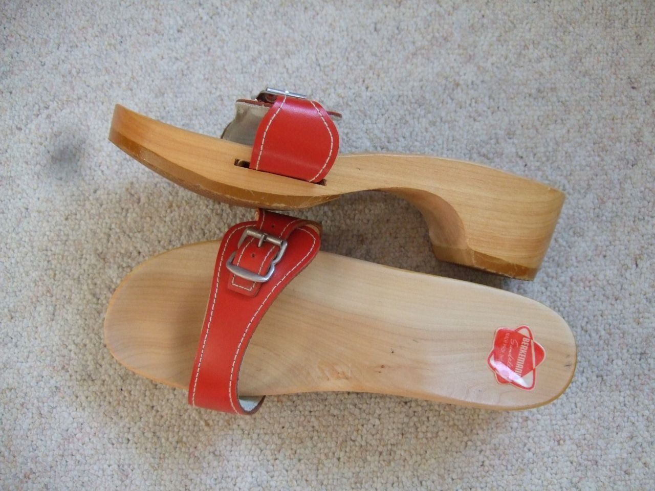 Chaussures femmes: Berkemann Holz Zoggeli 41 Rot NEU – Neuf (Voir description) à Gränichen par Ricardo51
