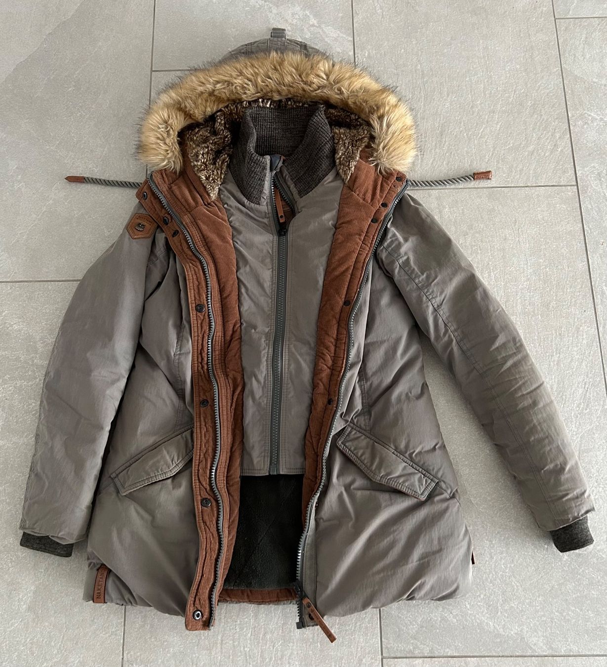 Naketano Giacche: Naketano Winterjacke Grösse M – Usato da Horriwil venduto da Mel4553