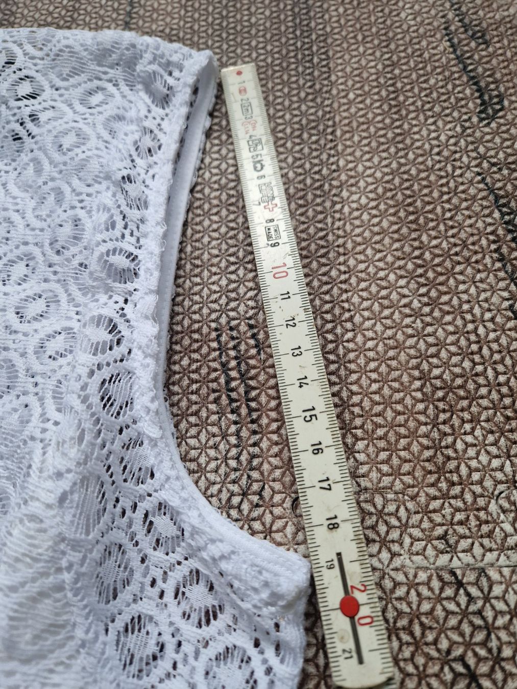Guess Camicette: Oberteil von Guess Neu – Usato da Triengen venduto da KittyKat6 4