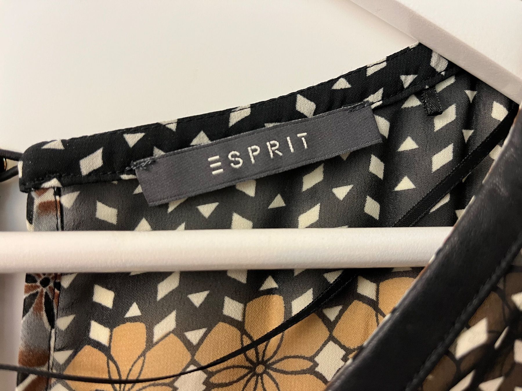 Esprit Camicette: Esprit Bluse, Grösse 40, gemustert – Nuovo (secondo la descrizione) da Altdorf UR venduto da Mini037 2