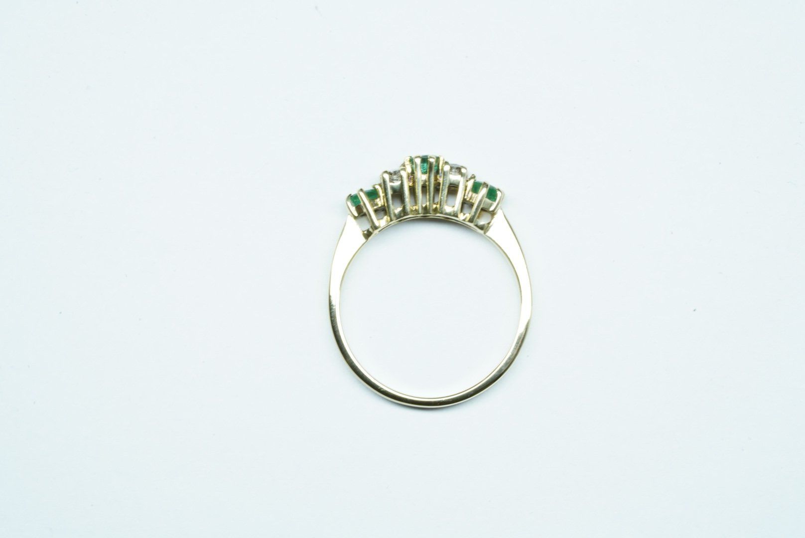Anelli: Fingerring 14k mit Smaragden und Diamanten – Usato da Bülach venduto da Re-Jewelled 3