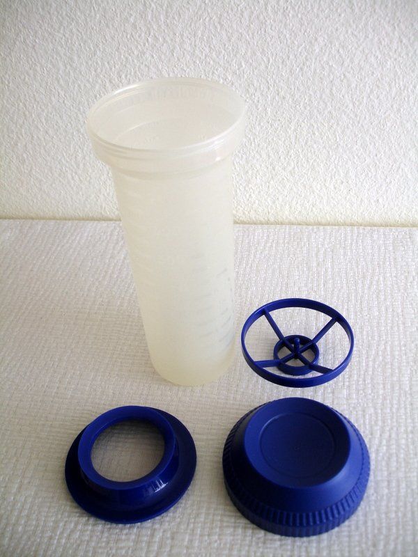 Tupperware Contenitori & Simili: Tupperware großer Mix-Fix, Schüttelbecher, Shaker 750 ml – Usato da Regensdorf venduto da anna059 4
