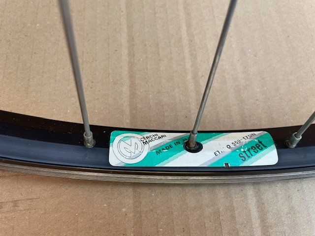 Pezzi di ricambio: 1 roue avant vélo 26' – Usato da Ursy venduto da DK8 1