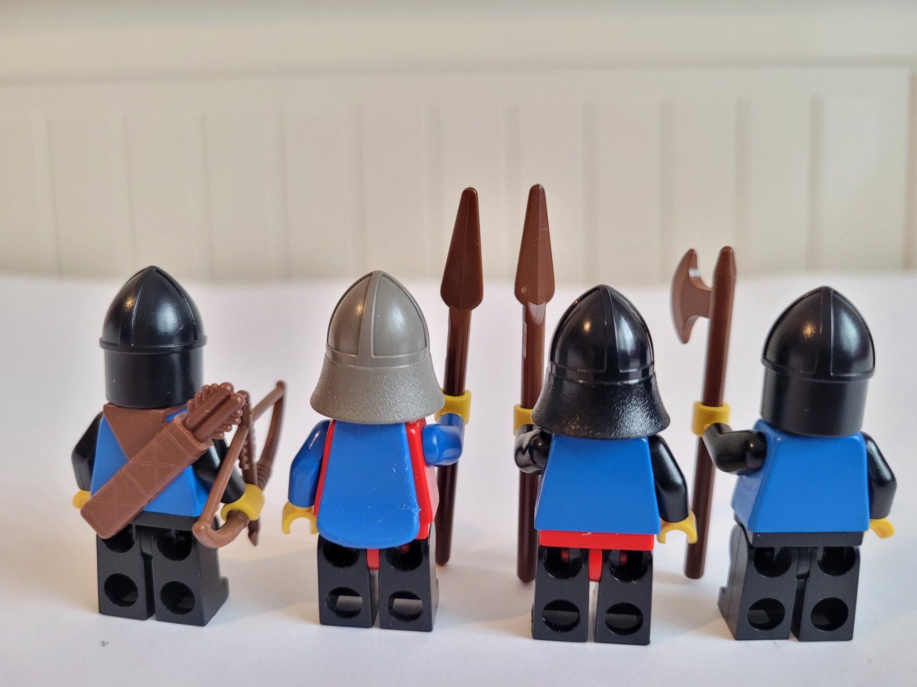 Lego Baukästen: 4 Lego Castle ritter figuren,  TOP ! – Gebraucht aus La Tour-de-Peilz von estelle69 1