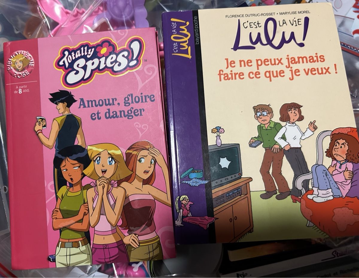 Bücher: Lot 2 livres enfants – Gebraucht aus Martigny von lovejess