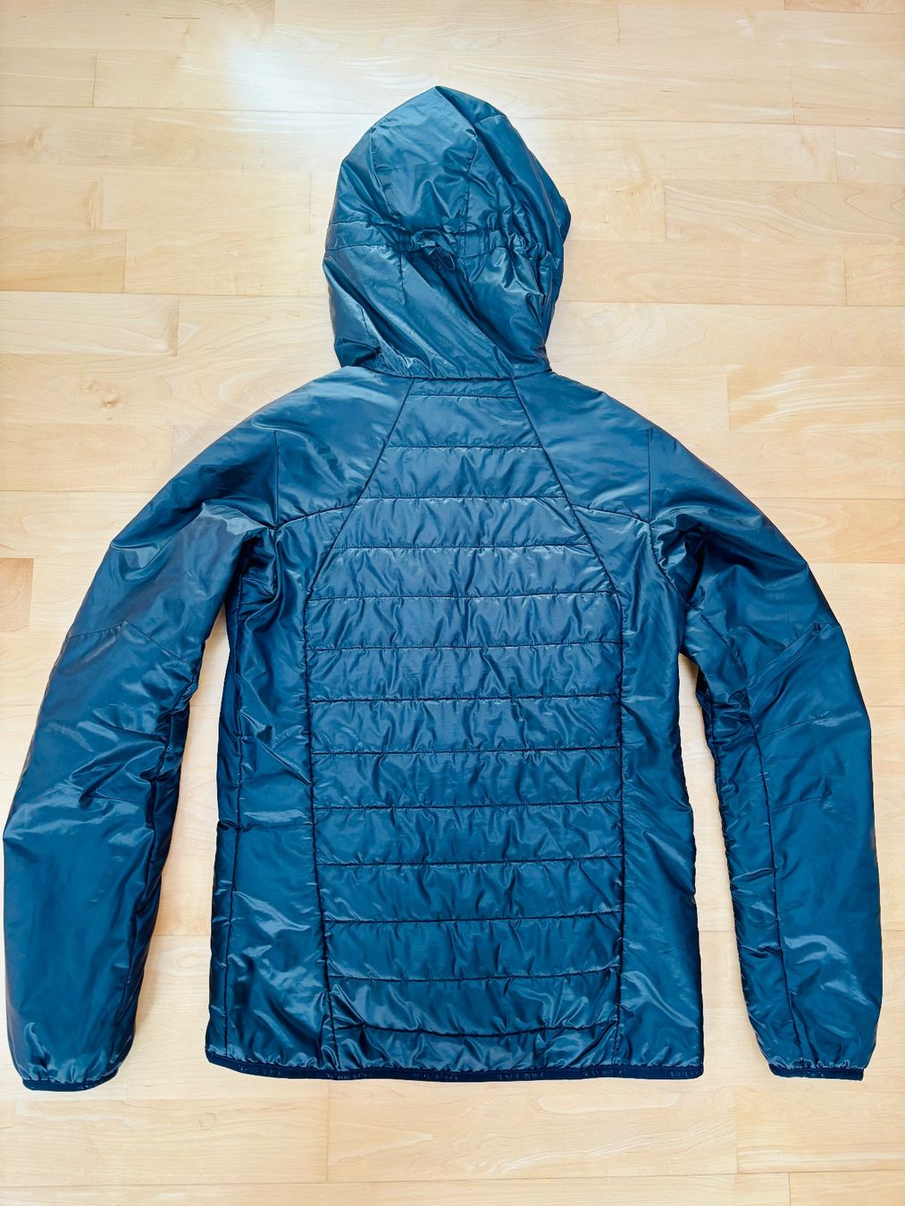 Peak Performance Jacken: Peak Performance Isolationsjacke schwarz Gr. S – Gebraucht aus Ennetbürgen von Evelyne_G 1