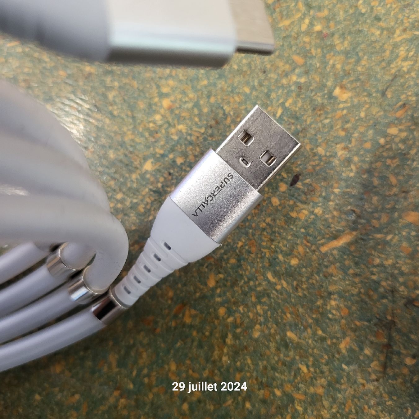 Cavi: Câble USB C Magnétique, Aimants Forts – Usato da Versoix venduto da Dragi1201 1