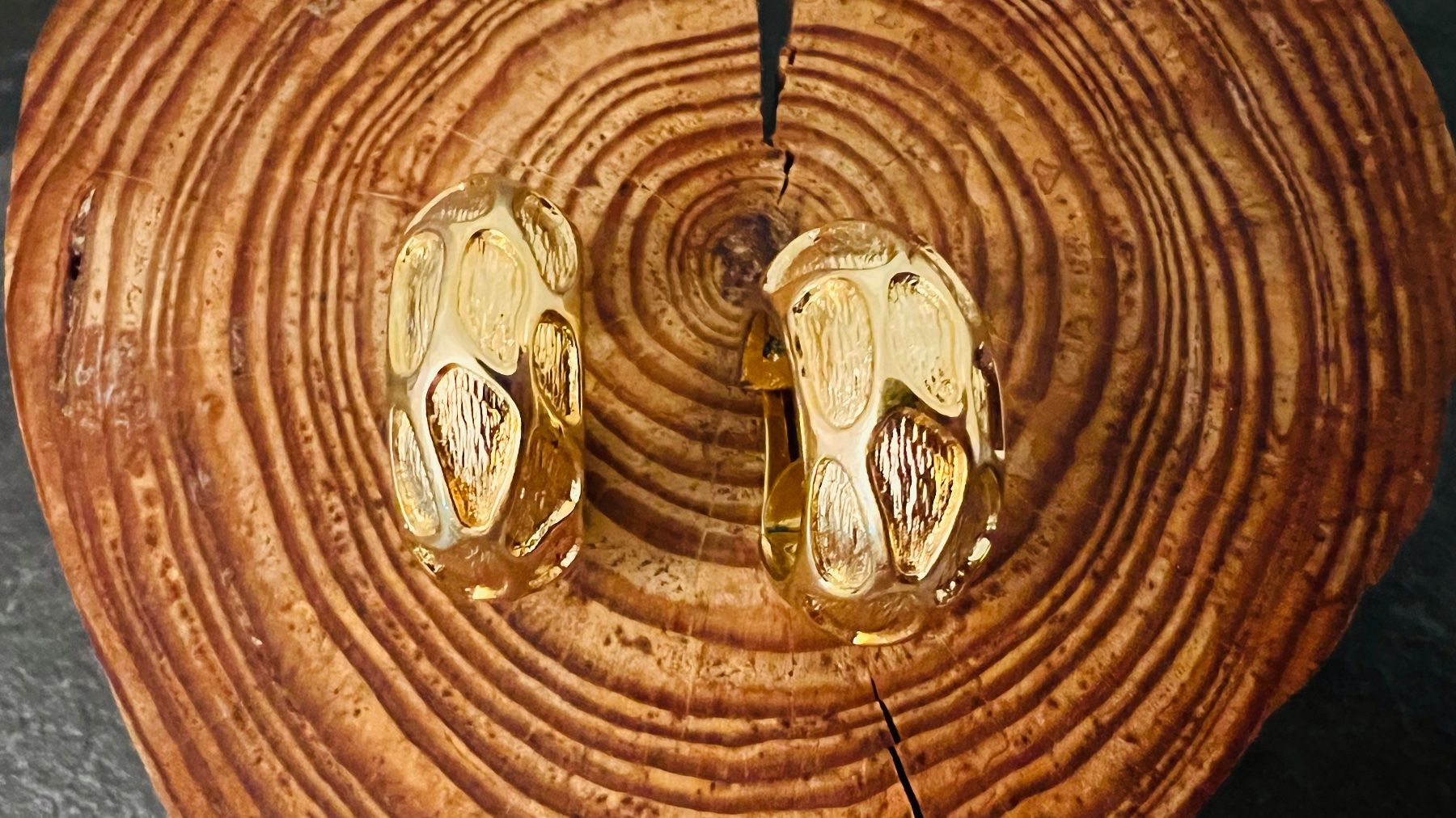 Dior Ohrringe & -stecker: Dior boucles d’oreilles stylée motif léopard – Gebraucht aus Nyon von stylevintage79 5