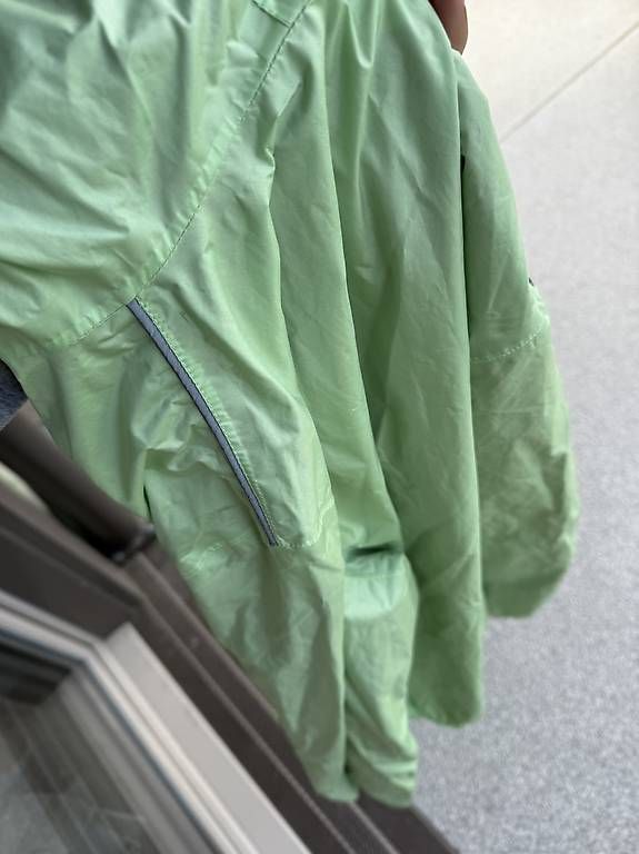 Giacche: Regen-und Windjacke, gr.M – Usato da Flawil venduto da PWMU 1