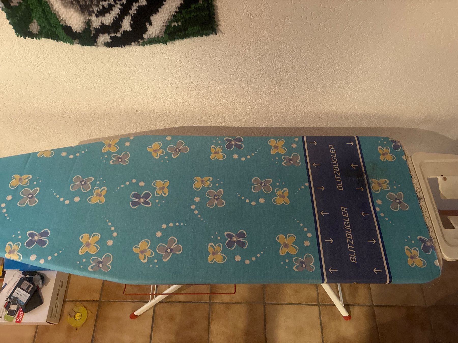 Planches à repasser: Bügelbrett – D'occasion à Lüterkofen par Nickey01 1