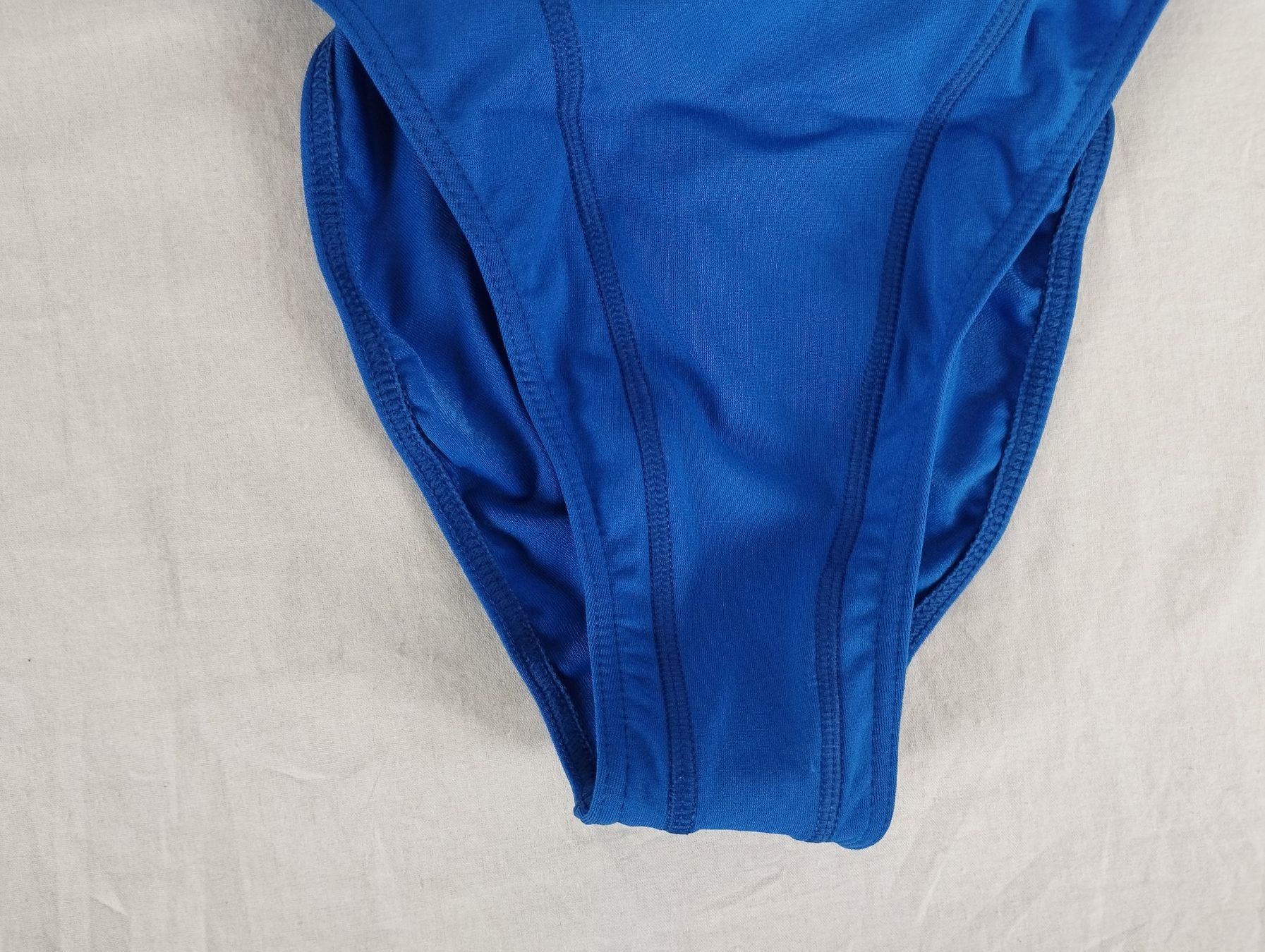 Arena Costumi da bagno & Bikini: ARENA Schwimmanzug blau Gr. 38 – Nuovo (secondo la descrizione) da Schübelbach venduto da Restwert_Schubelbach 2