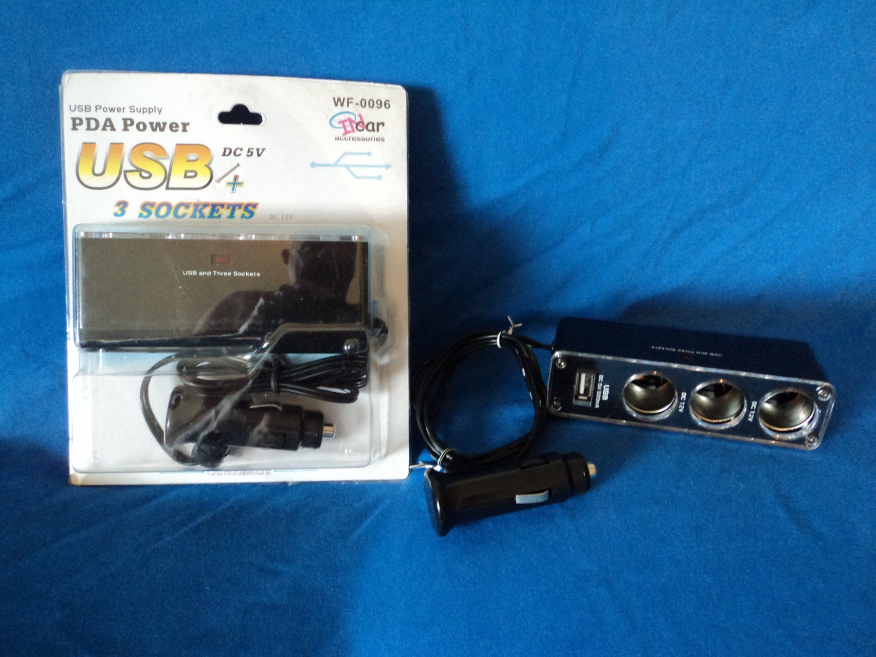 Unità & Adattatore: PDA Power USB DC 5V Auto 2x – Nuovo e nell'imballaggio originale da Wald ZH venduto da soundmann