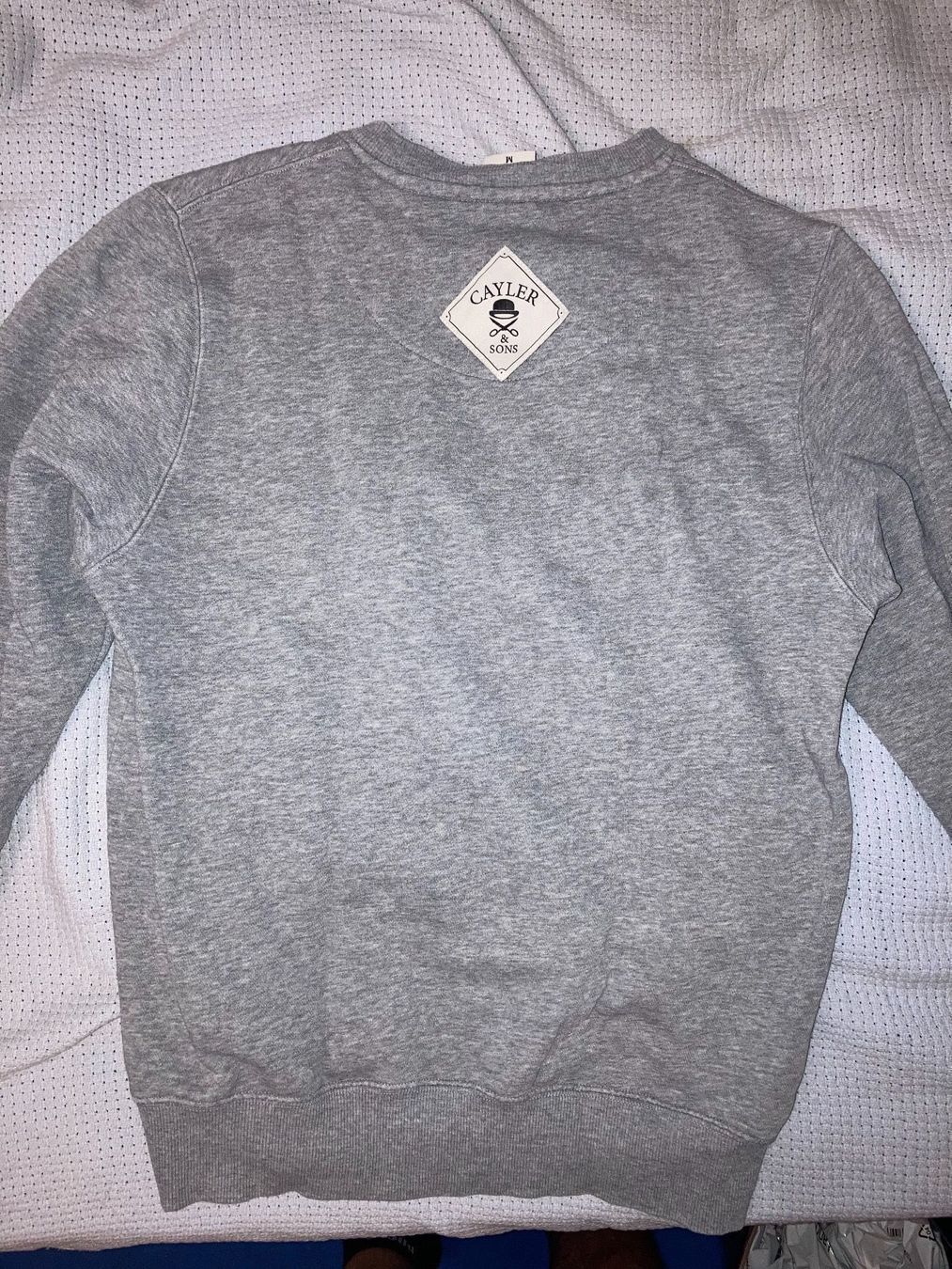Maglioni & Felpe: Cayler & Sons Sweatshirt – Usato da Bern venduto da conradcastiletz 1