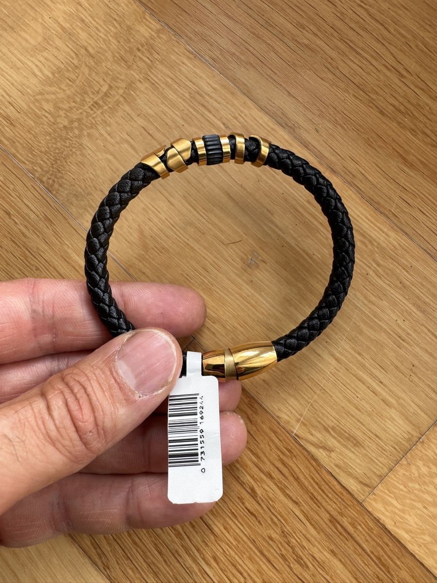 Bracciali & Braccialetti: Armband Leder und Gold Farbe  – Nuovo (secondo la descrizione) da Luzern venduto da Hdraksy 2