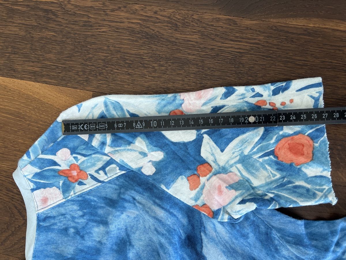 Camicette: Marken Bluse Kurzarm Gr. XS – Usato da HORGEN venduto da vladibarca10 5