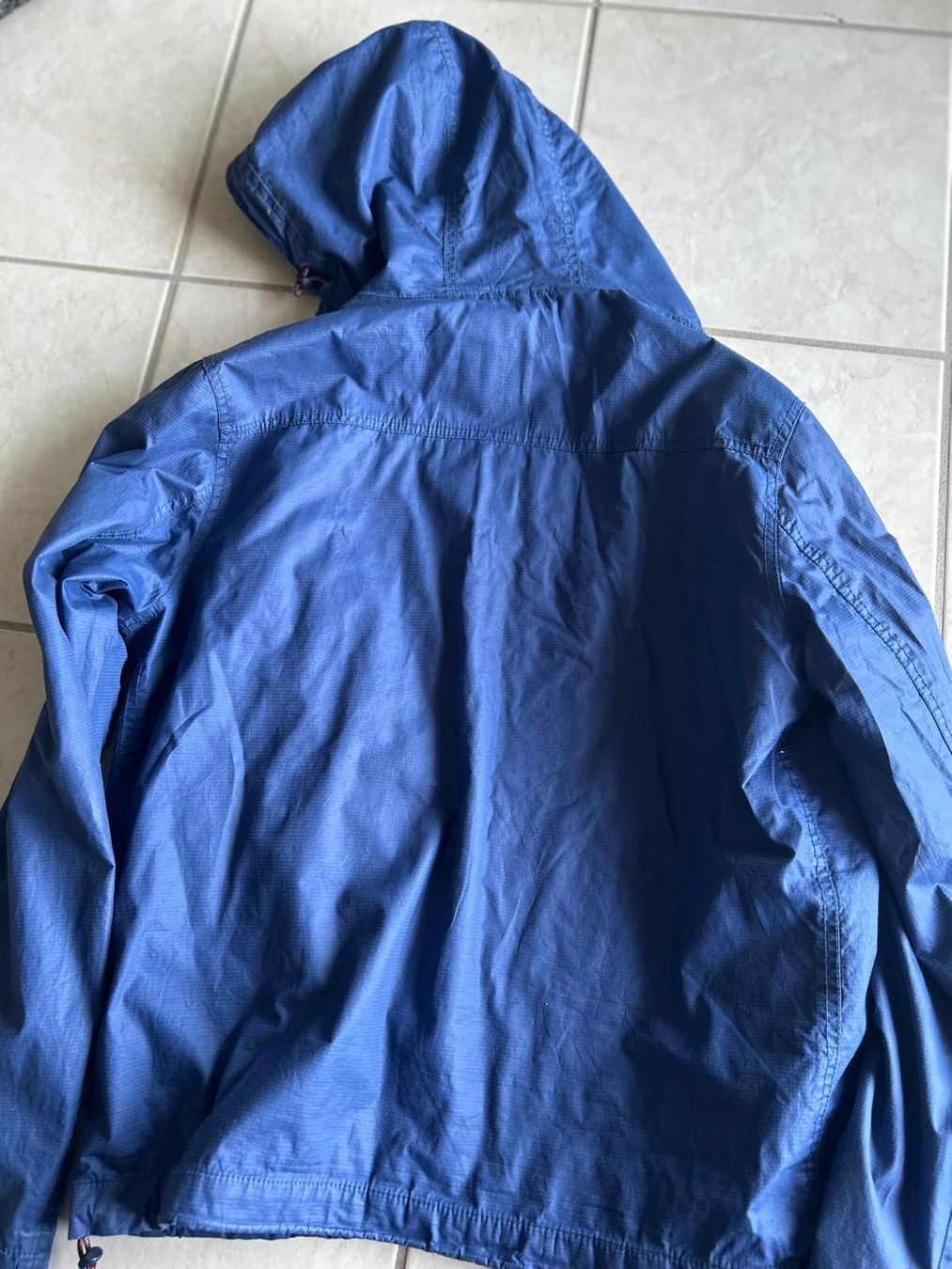 Tommy Hilfiger Giacche: Tommy Hilfiger Jacke Blau Grösse M – Usato da Biel-Benken BL venduto da Ddrummer 7