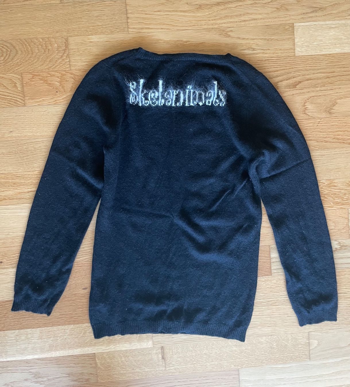 Pinko Maglioni & Felpe: Kaschmirpullover mit Panda-Print PINKO – Usato da Richterswil venduto da IrynaL 1