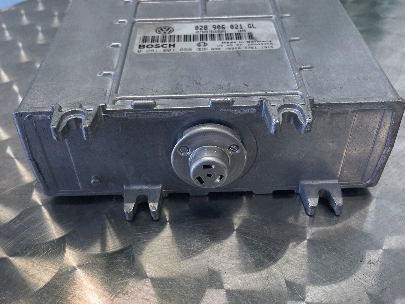 Bosch Alle Autoersatzteile: Steuergerät Bosch 028906021GL 0281001656 – Gebraucht aus St.Gallen von maierm01 1