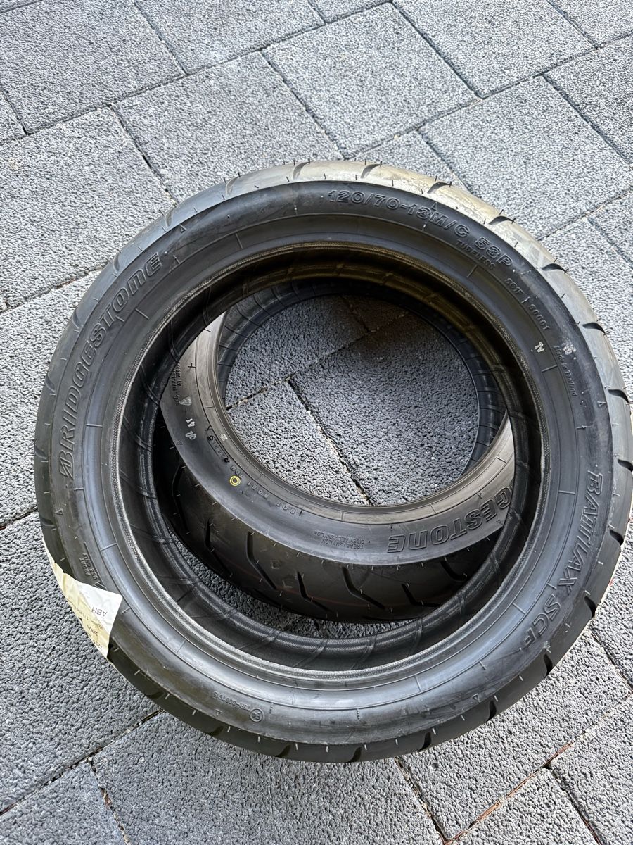 Pneus & Kompletträder: Bridgestone Battlax SC – Gebraucht aus Erlinsbach SO von FuckFlip83