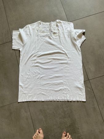 T-Shirt MMARGELA weiss mit weisser Schrift im Nacken XL