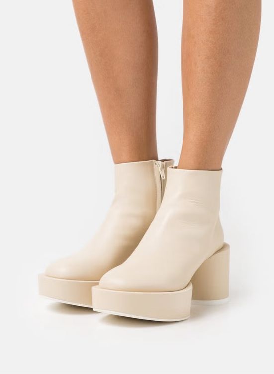 MM6, Maison Martin Margiella, Bottines beiges en cuir, 38 2