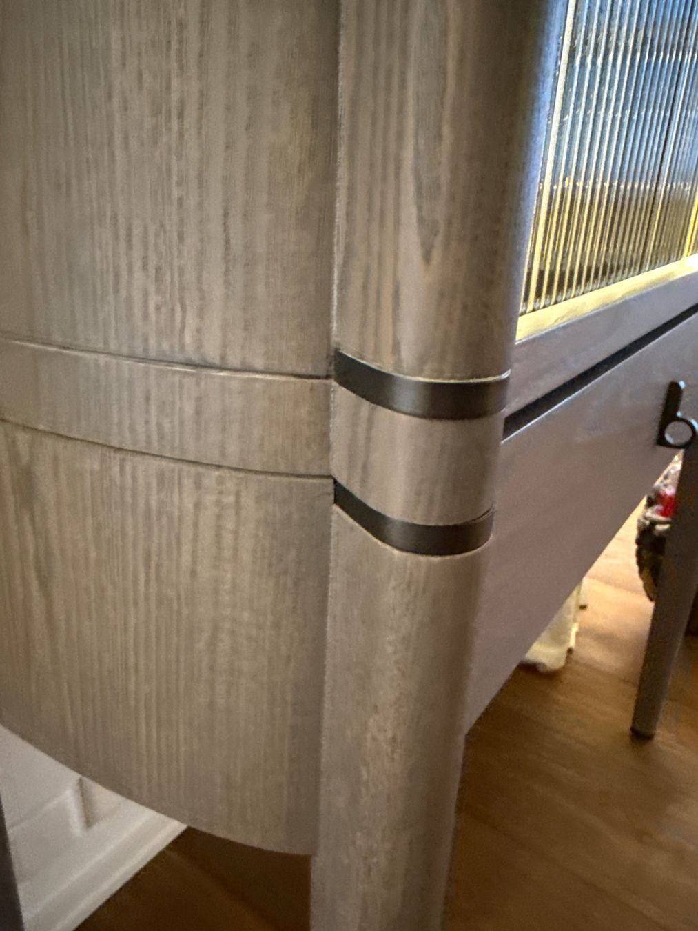 Schränke: BARSCHRANK – Neu (gemäss Beschreibung) aus Zürich von SWKA 7