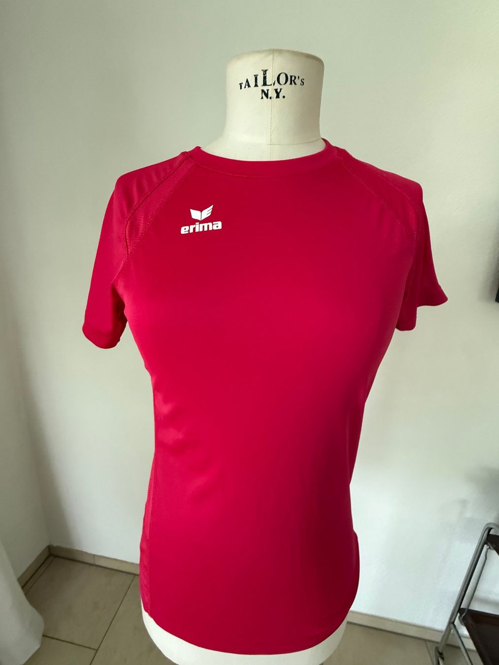 Erima T-Shirts: Erima Sport Shirt Grösse 38 Polyester – Neu (gemäss Beschreibung) aus Kirchdorf AG von coco123