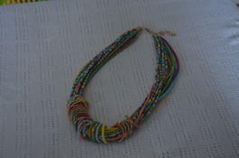 COLLIER NEU