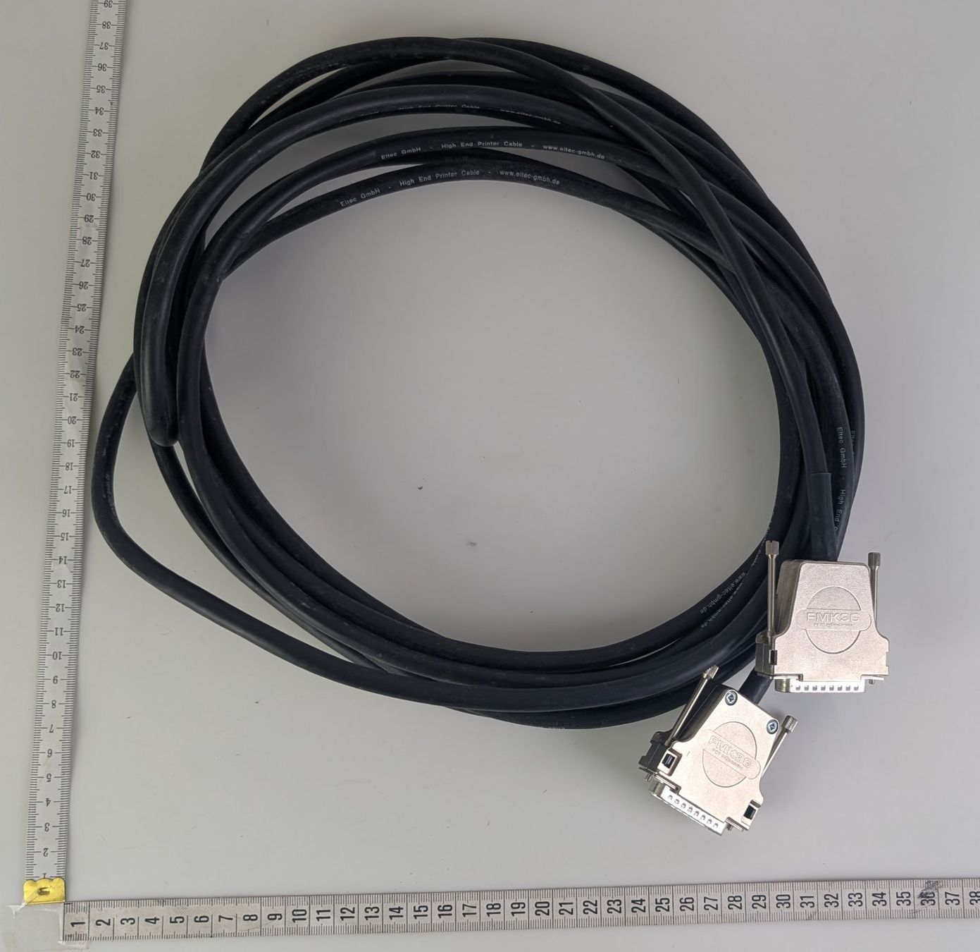 Cavi: FMK3G, D-SUB Kabel – Usato da Zürich venduto da axolottchen