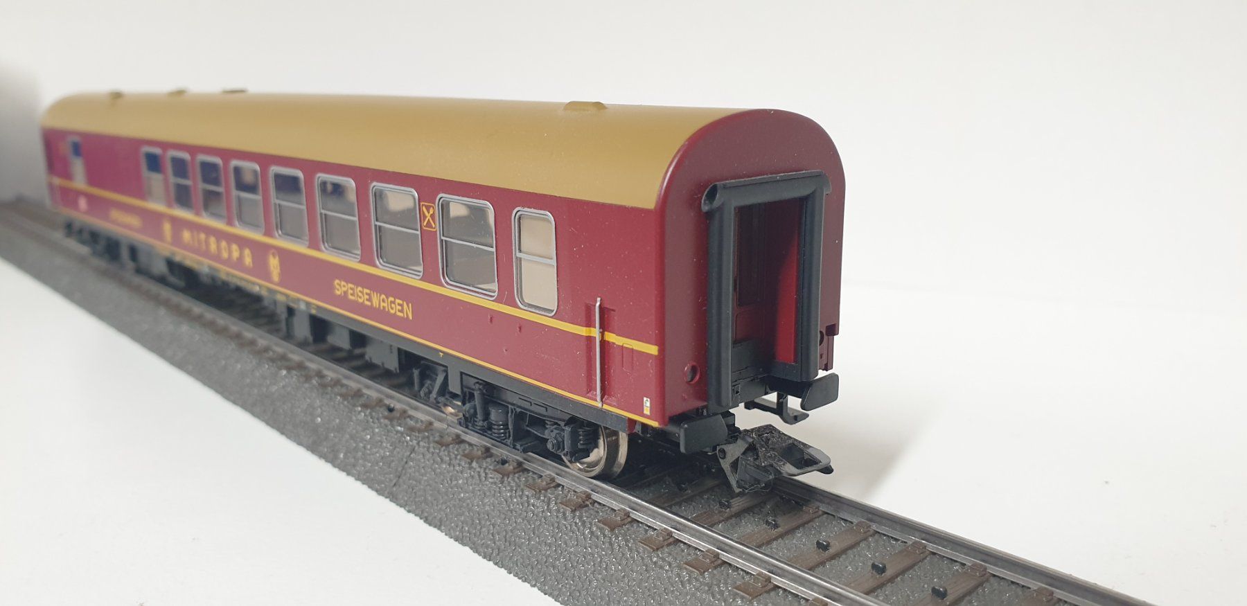 Roco Modellini di ferrovie: Roco Mitropa Speisewagen 45716 – Usato da Geroldswil venduto da TopTrain54 2