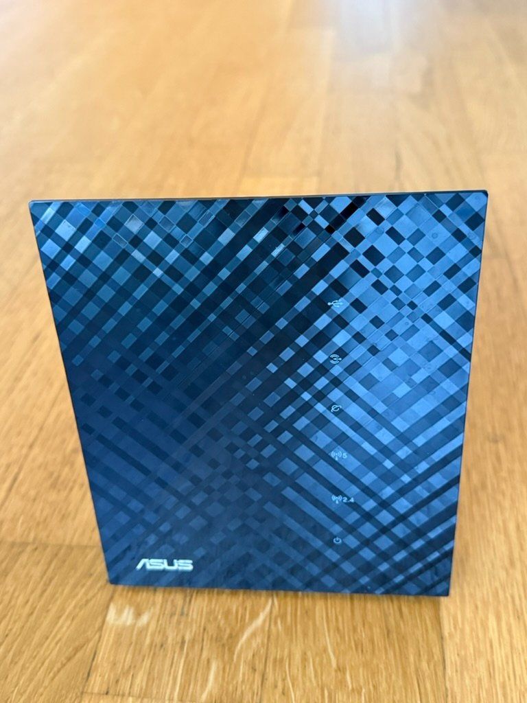 WLAN-Router Asus RT-N56U (Gebraucht) in Zug für CHF 1 – mit Lieferung ...