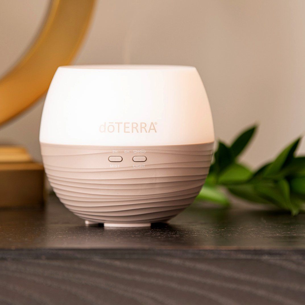 Doterra Diffusori di oli essenziali: Doterra Aroma Diffuser, neuwertig, mit Duftoelen Set! – Nuovo e nell'imballaggio originale da Olten venduto da Duft-Atelier-Schweiz 1