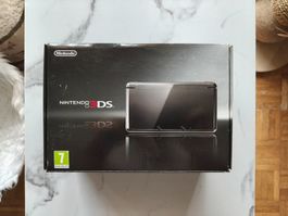 Nintendo 3DS, Schwarz, komplett mit OVP, NEUWERTIG