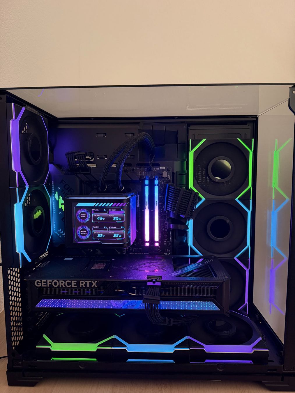 Lian Li PCs: Lian Li Build Gaming PC – Neuf (Voir description) à Rapperswil SG par D.saybir